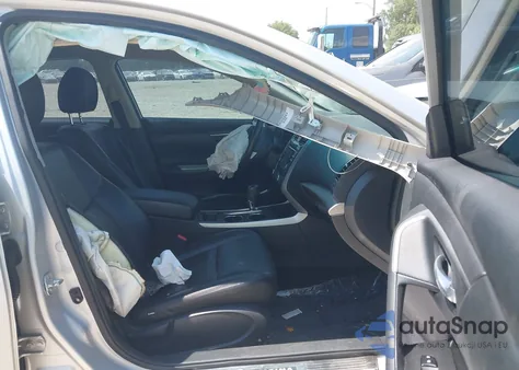 2015 Nissan Altima 2.5 Sv из США, поврежденный, VIN 1N4AL3AP5FC216691